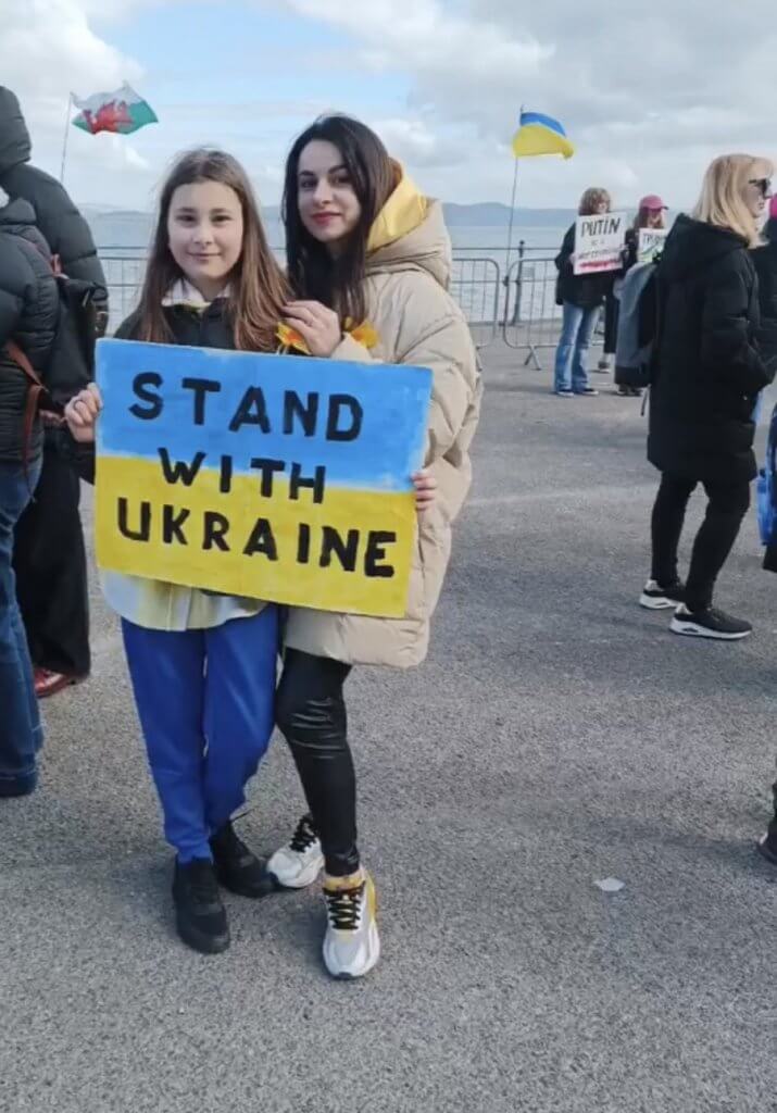 Victoria and her daughter are supporting Ukraine in Wales.